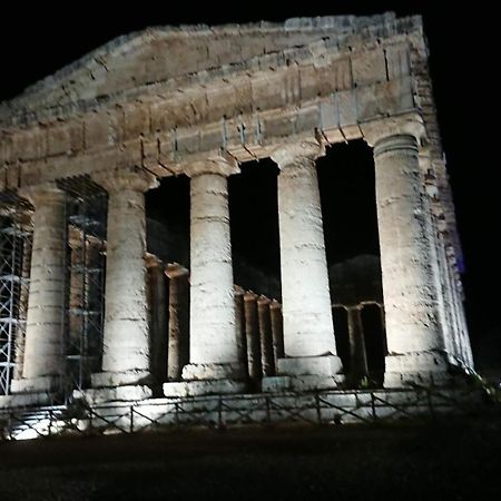 Helimos Bed&Breakfast Segesta Temple-Castellammare Калатафими Екстериор снимка