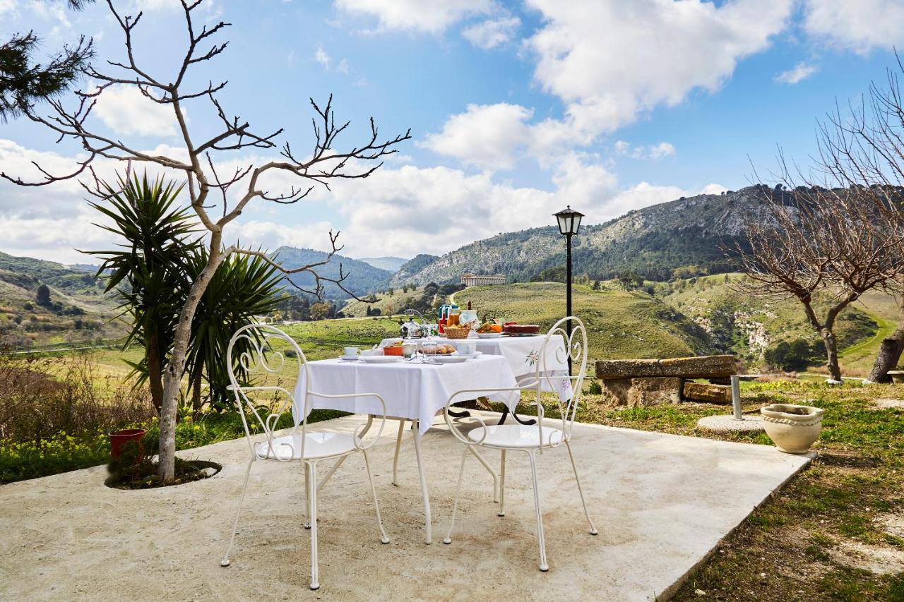Helimos Bed&Breakfast Segesta Temple-Castellammare Калатафими Екстериор снимка