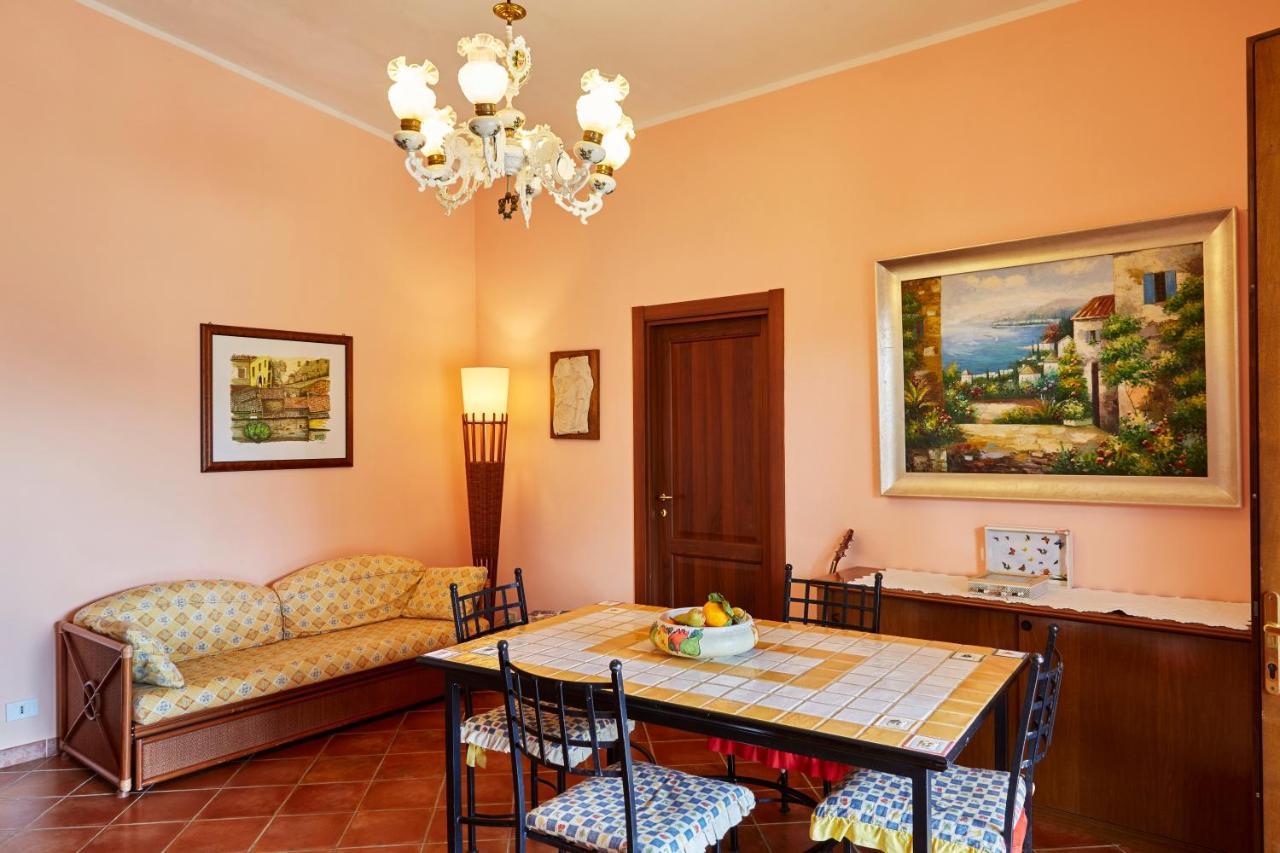Helimos Bed&Breakfast Segesta Temple-Castellammare Калатафими Екстериор снимка