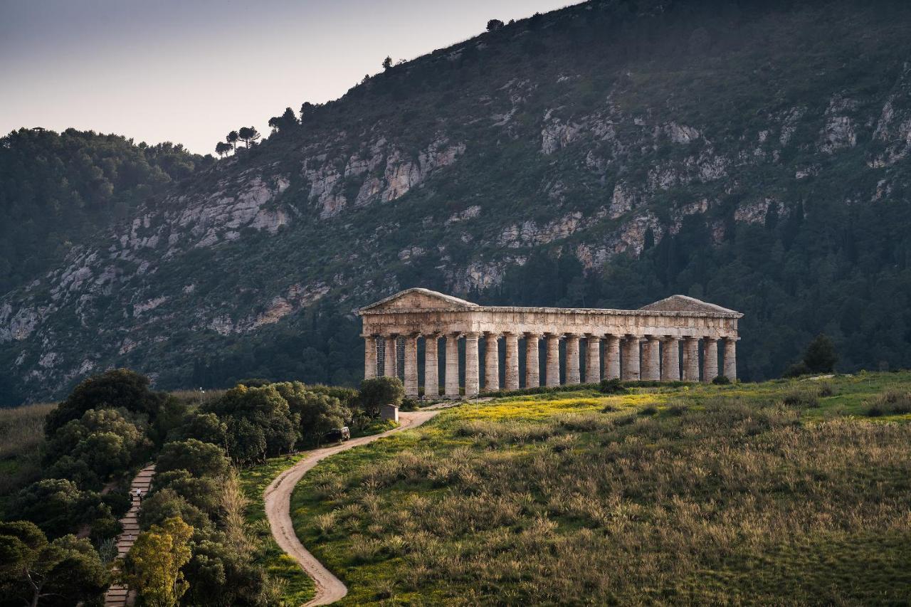 Helimos Bed&Breakfast Segesta Temple-Castellammare Калатафими Екстериор снимка